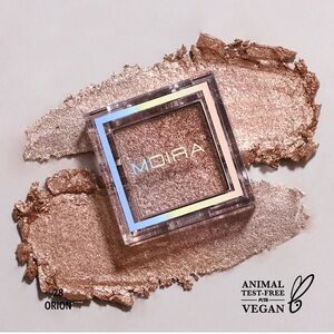 NWT Moira Lucent Cream Shadow - Orion